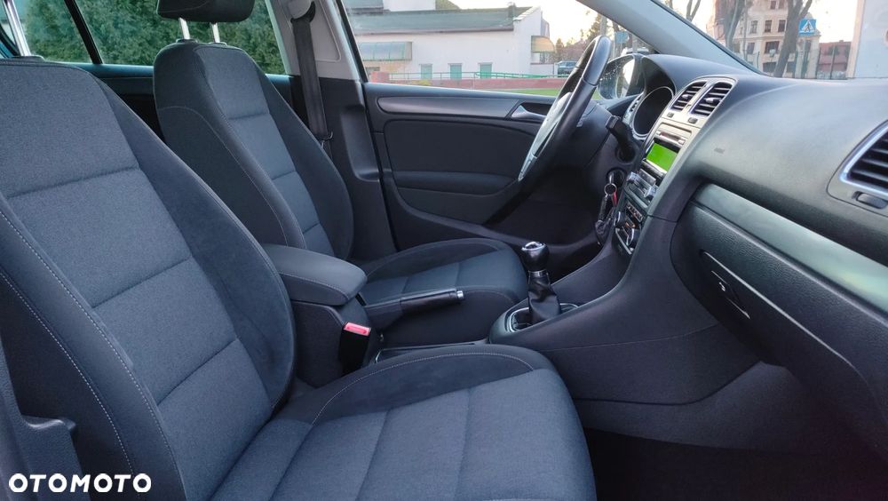 Volkswagen Golf 1.6 TDI DPF Style - 7