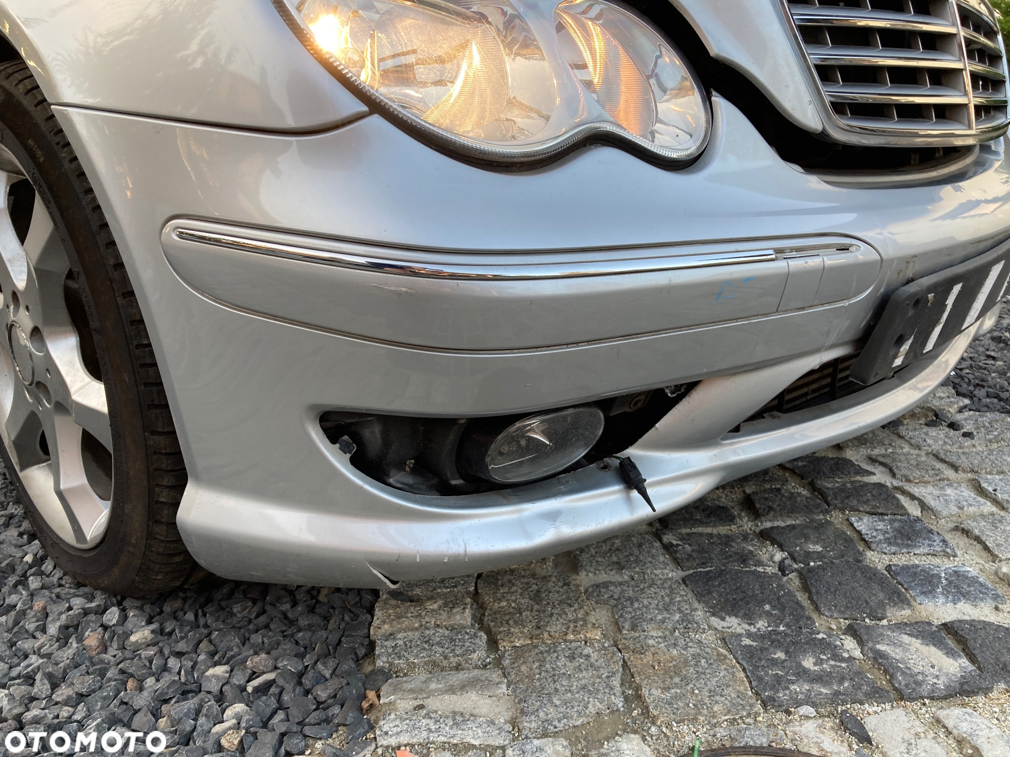 Zderzaki listwy progowe Mercedes C klasa W203 AMG komplet - 2