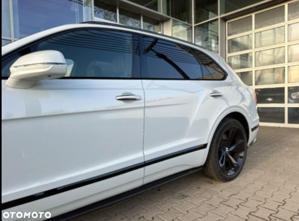 Bentley Bentayga - 27