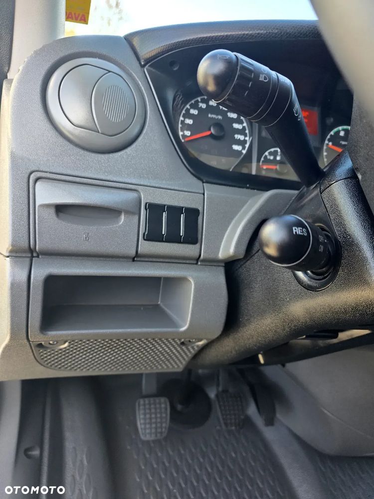Iveco IVECO 35S13 2.3 HPI ŚREDNI WYSOKI KLIMA WEBASTO 193 T/KM PRZEBIEGU GWARANCJA - 15