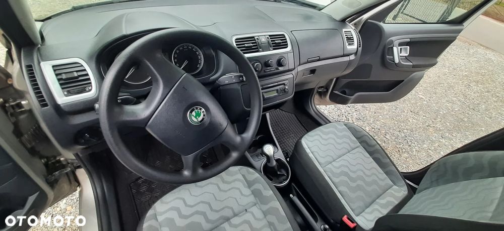 Skoda Roomster - 38