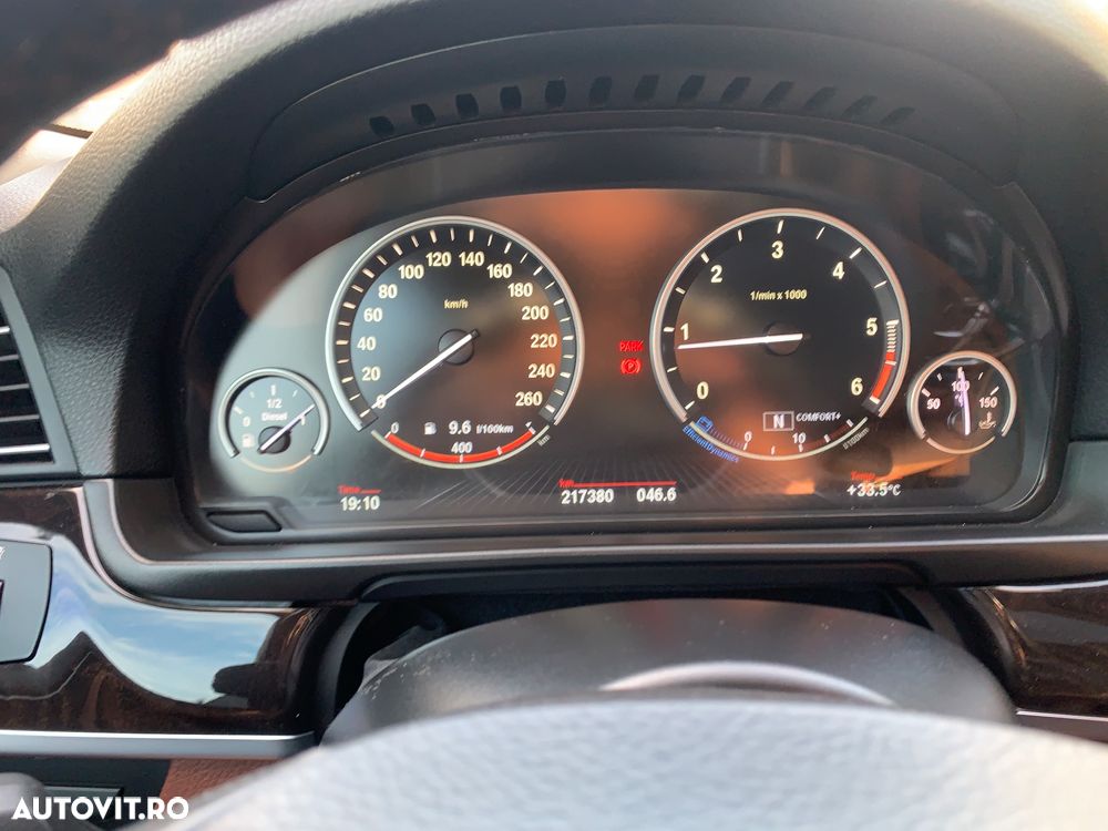 BMW Seria 5 520d - 4