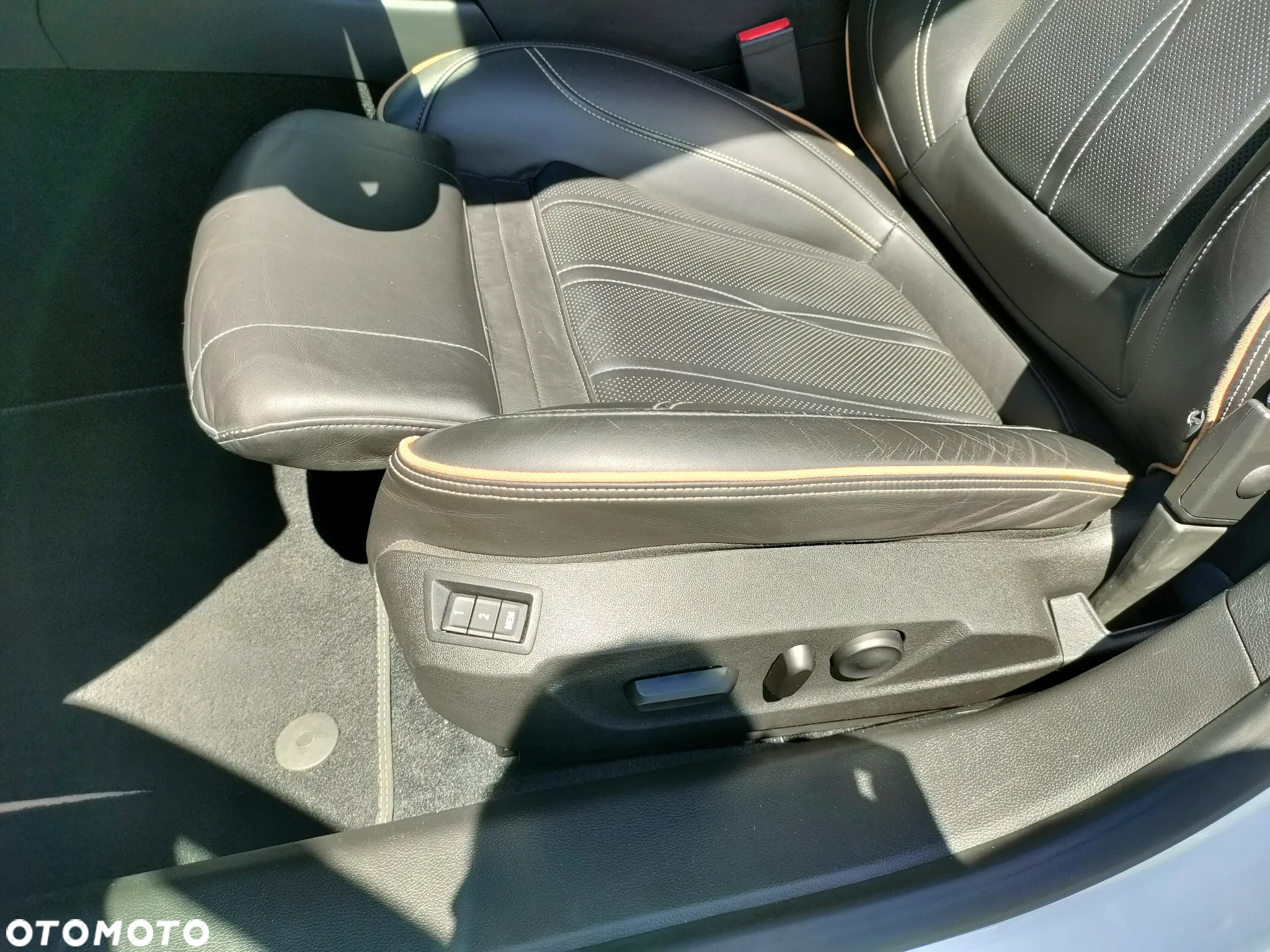 Opel Insignia 2.0 CDTI Exclusive S&S - 15