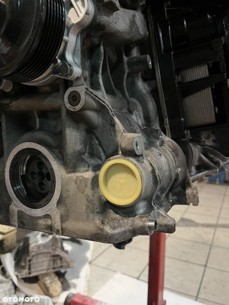 BMW Seria 3 318d - 13