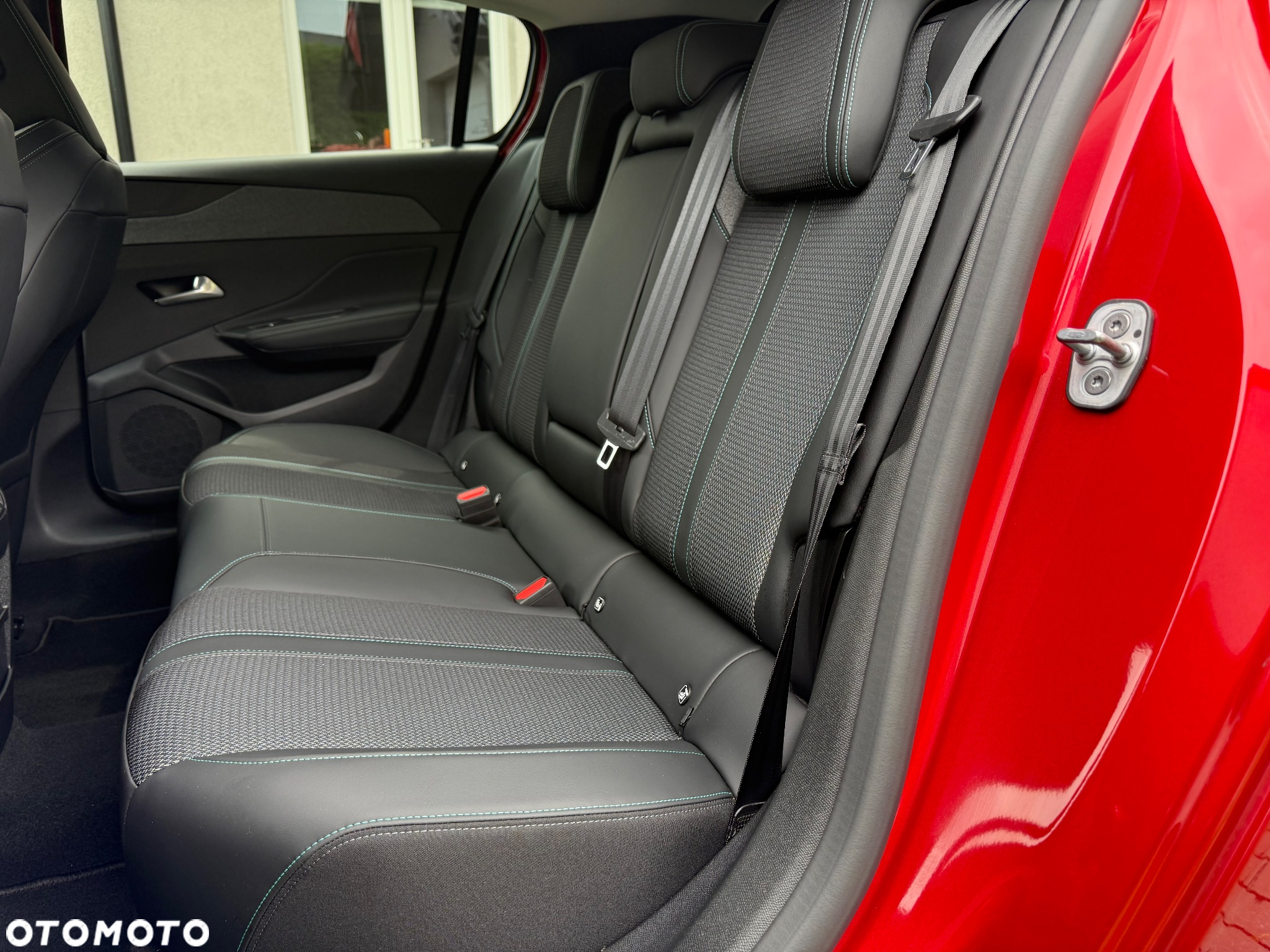 Peugeot 308 1.6 Hybrid PHEV GT Pack EAT8 - 14