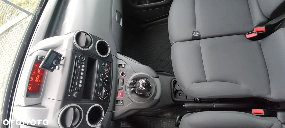 Citroën Berlingo 1.6 HDi 75 Advance - 16