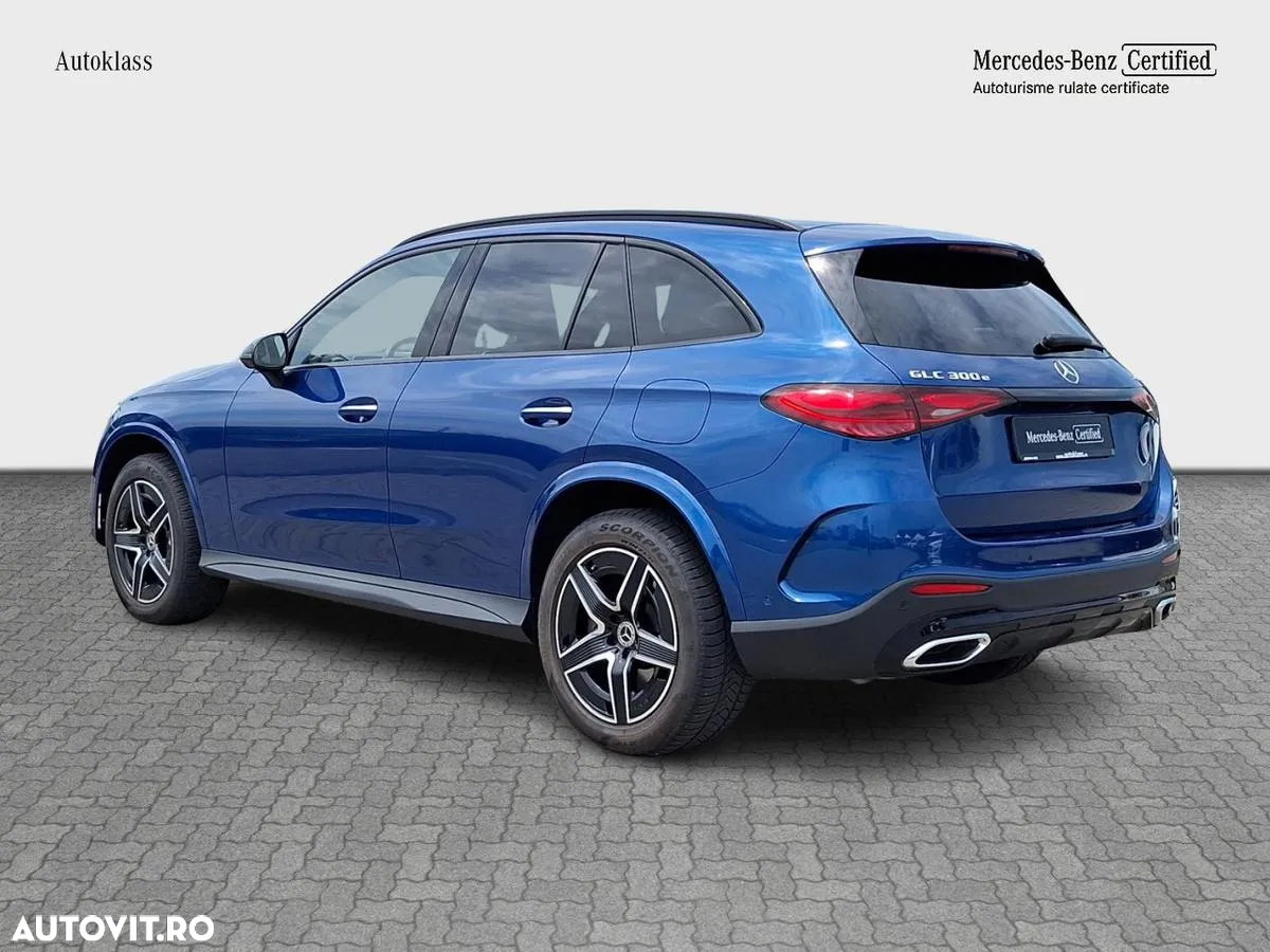 Mercedes-Benz GLC 300 e 4MATIC - 4
