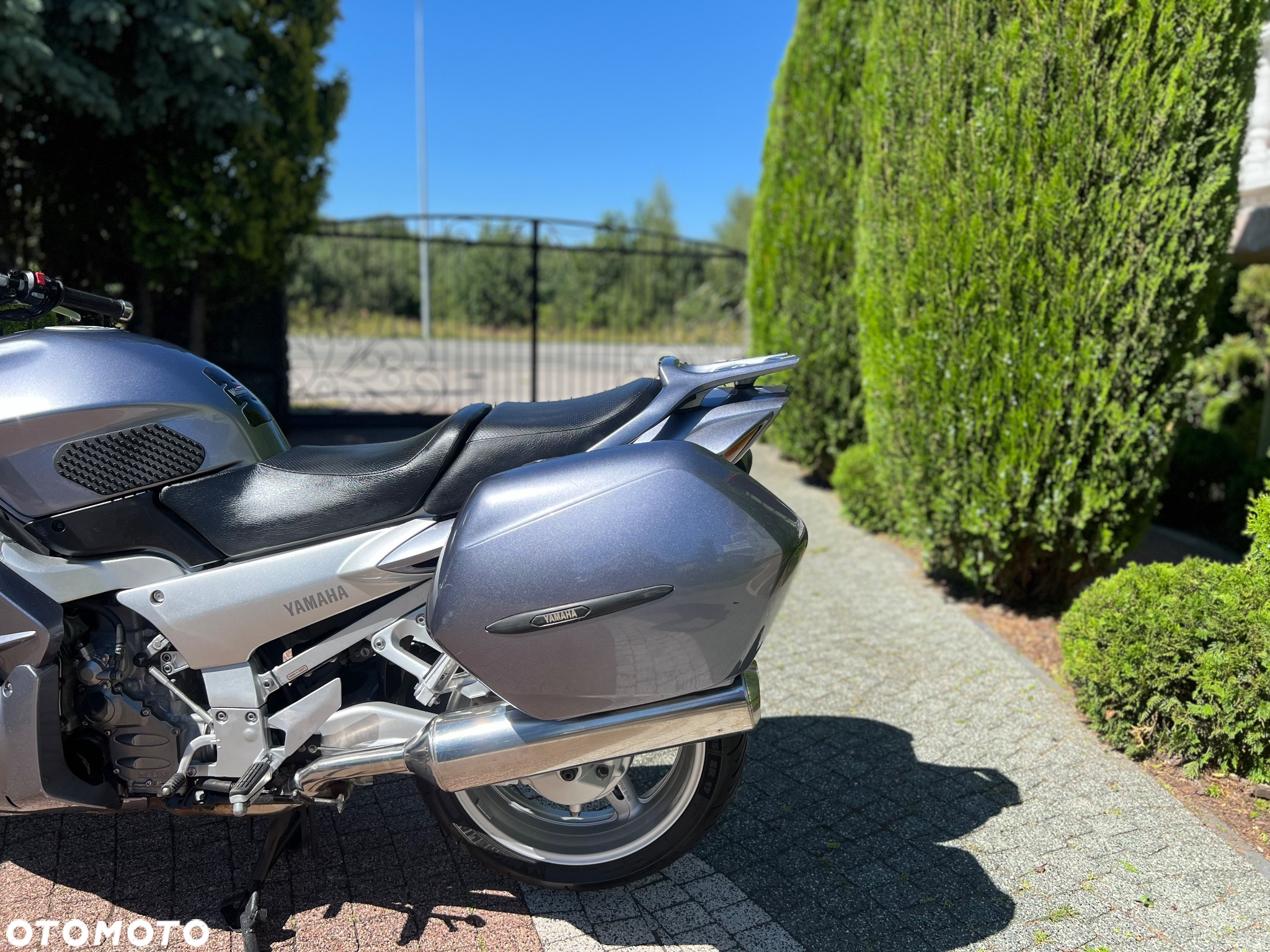 Yamaha FJR - 21