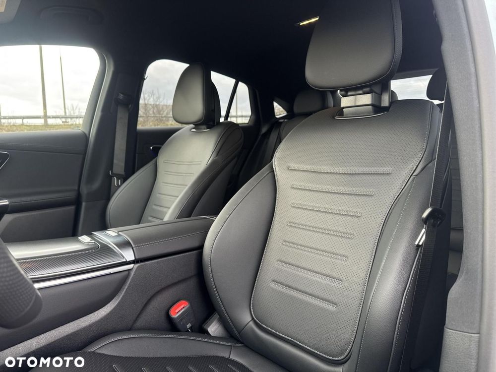 Mercedes-Benz GLC 220 d mHEV 4-Matic AMG Line - 9