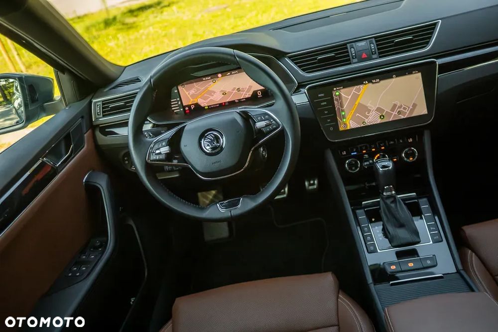 Skoda Superb 2.0 TDI SCR 4x4 L&K DSG - 36