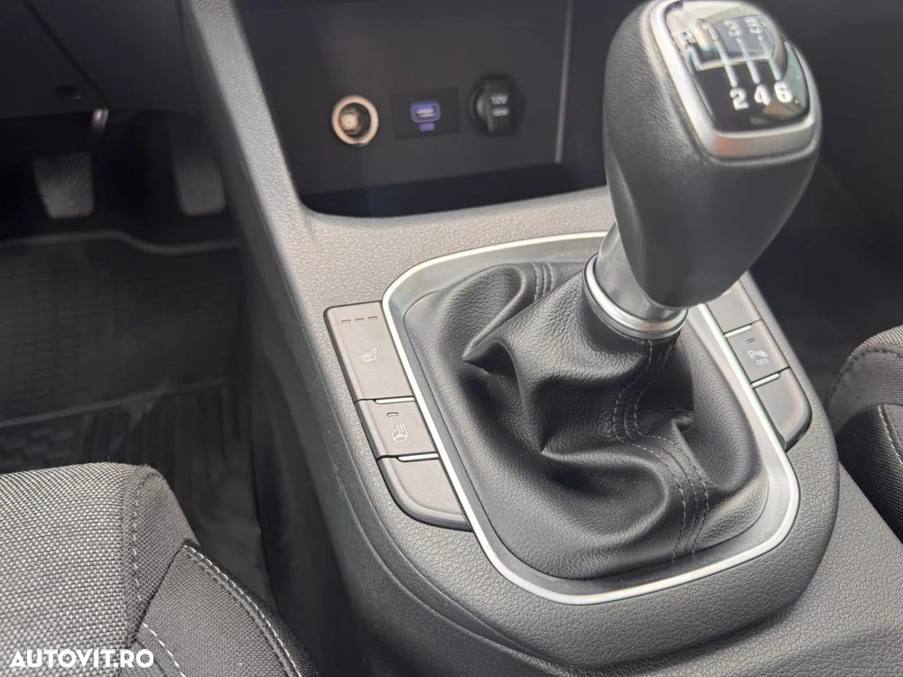 Hyundai i30 1.5 110CP M/T Highway - 14