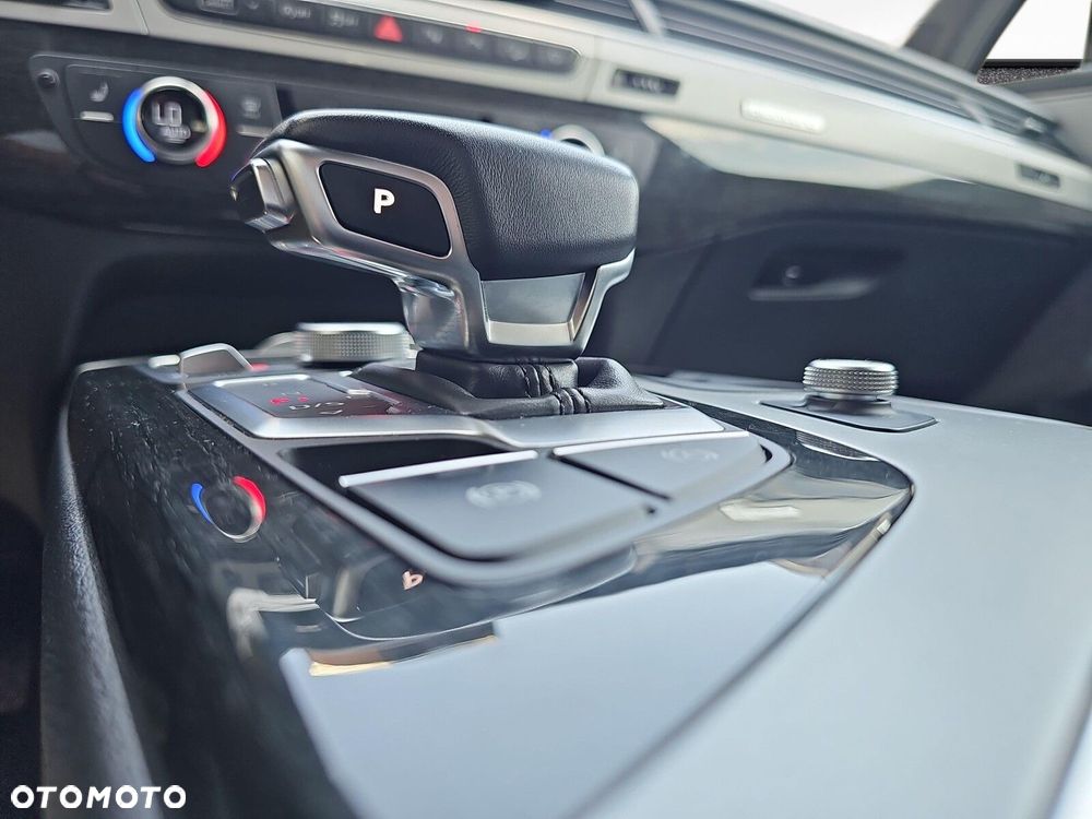 Audi Q7 - 22