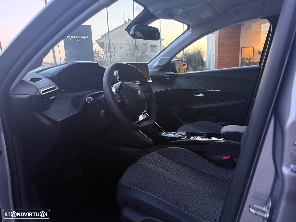 Peugeot e-208 51 kWh Allure - 16