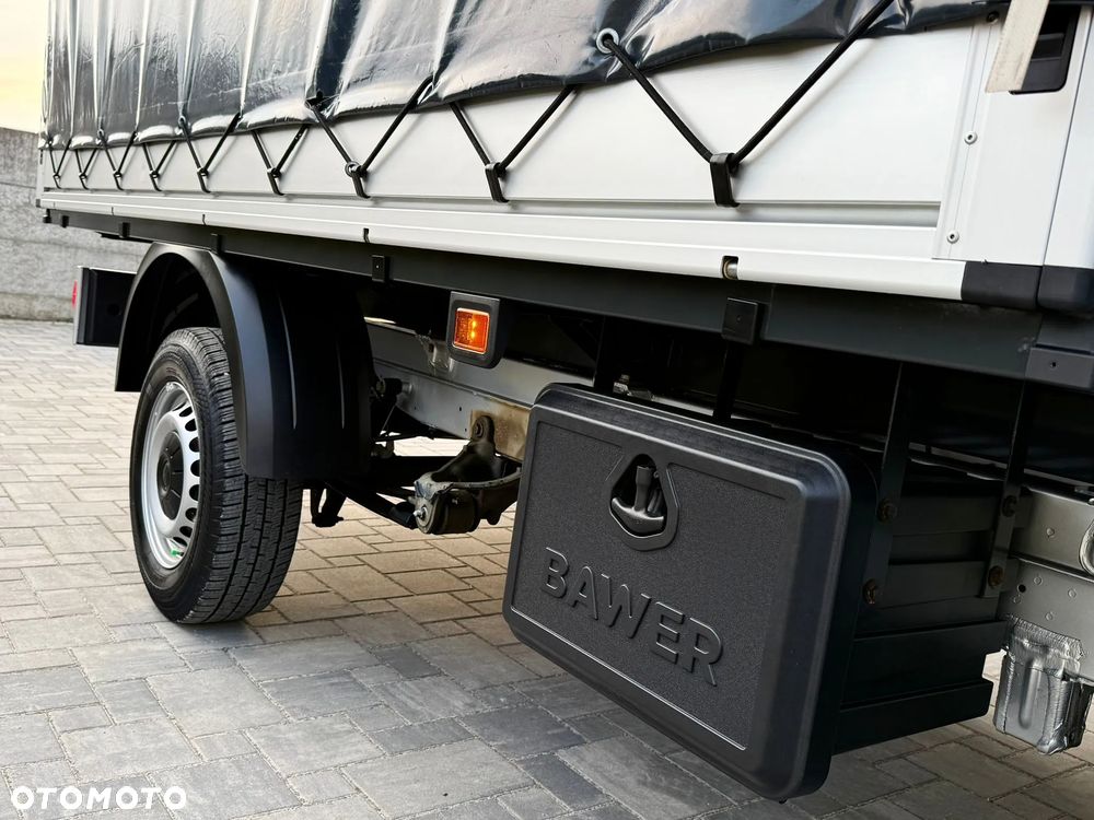 Volkswagen Crafter 177KM 7-Osobowy Automat Salon Polska Bezwypadkowy FVAT23% Gwarancja Do 2028r JAK NOWY NOWY !!! - 10
