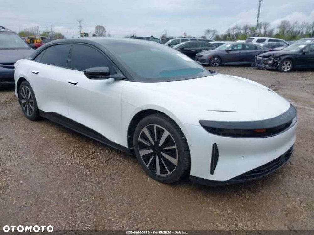 Lucid Air - 3