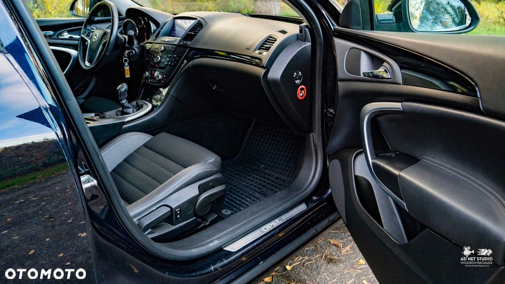 Opel Insignia - 10