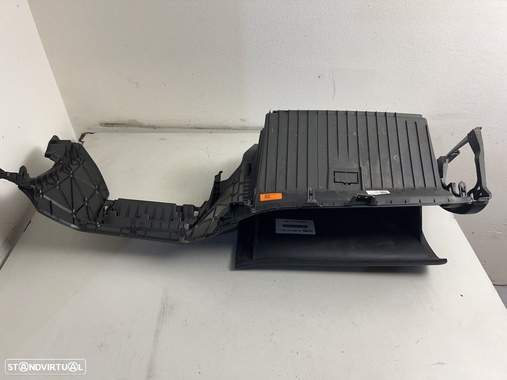 Porta-luvas Preto Usado HYUNDAI i20 III 20 - REF. 84760Q0000 - 2