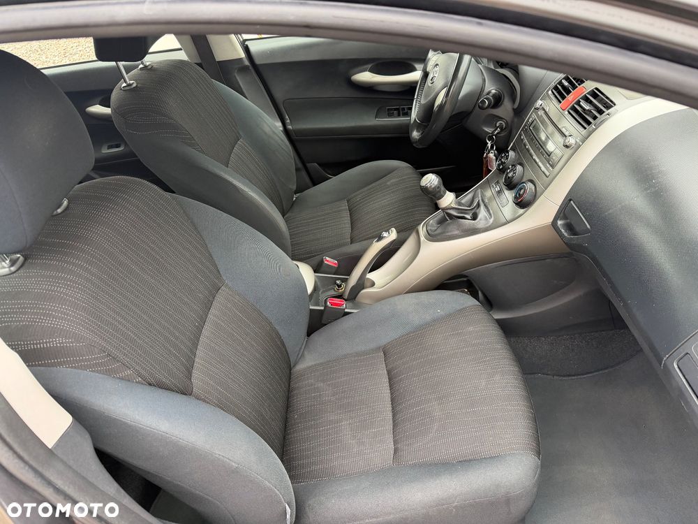 Toyota Auris 1.6 VVT-i Luna - 12
