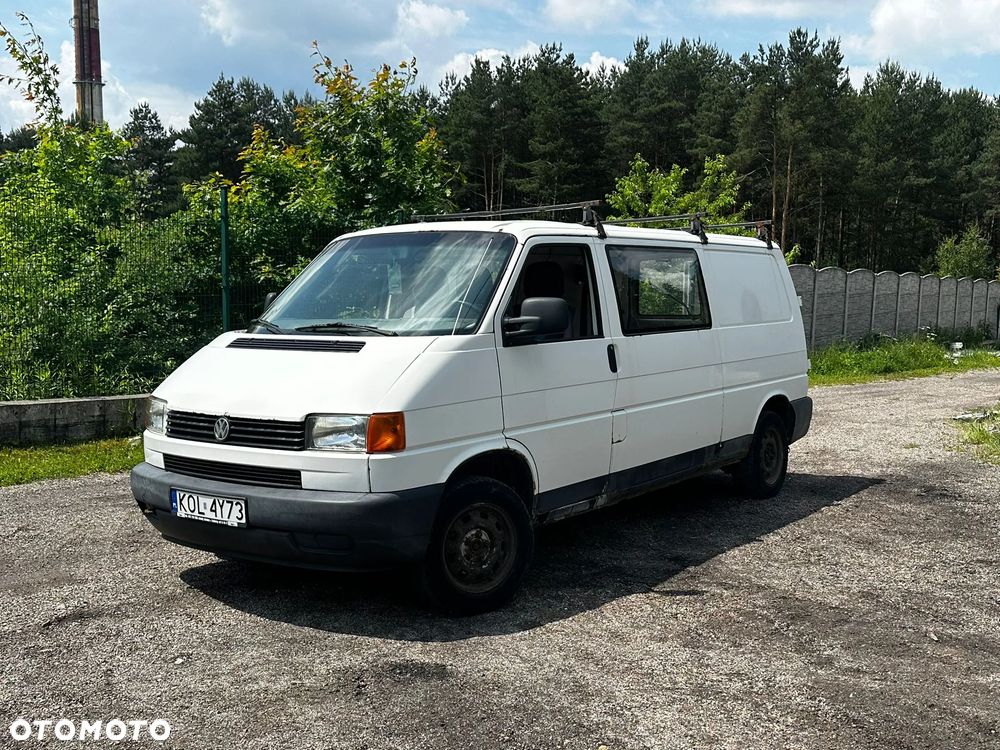 Volkswagen Transporter - 1