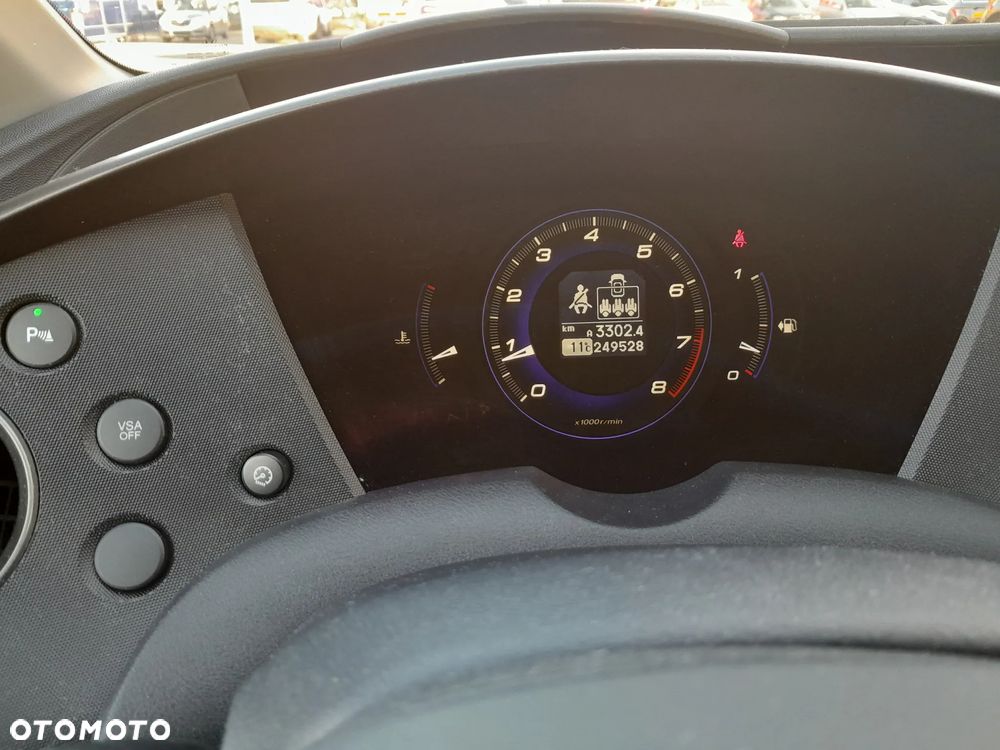 Honda Civic 1.8 Sport - 13