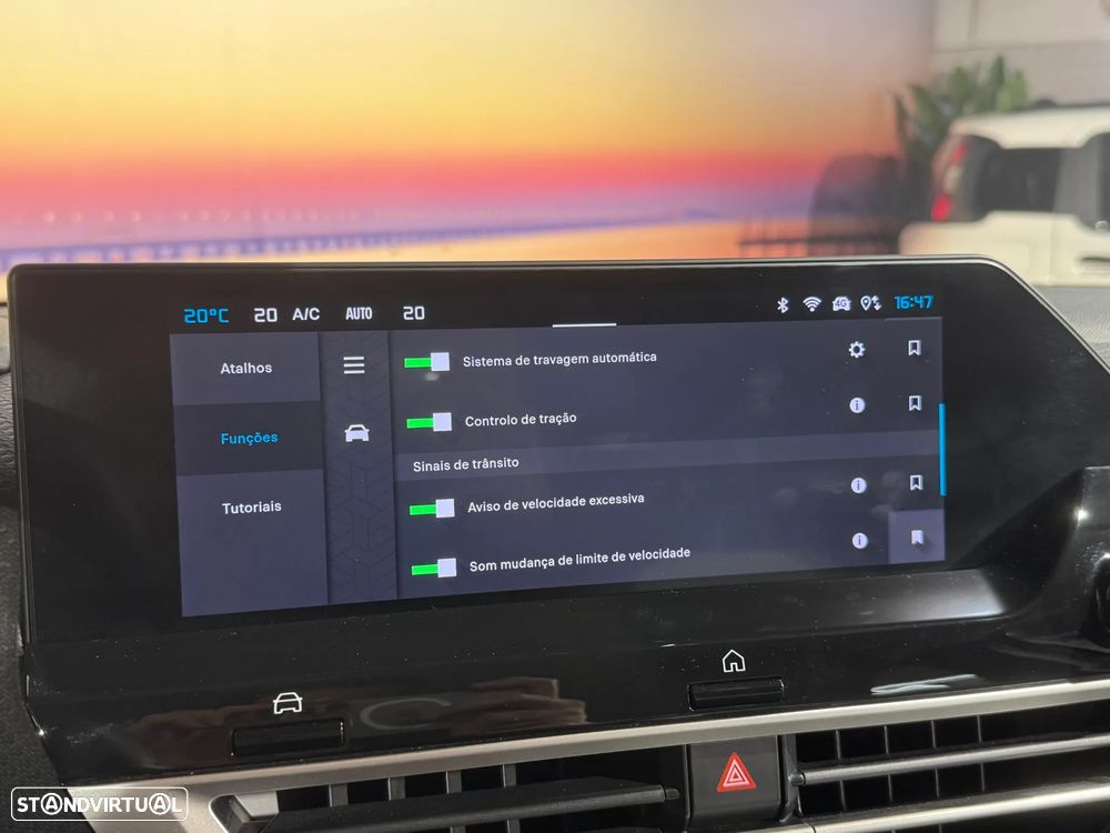 Citroën e-C4 X 54 kWh Autonomia Alargada Plus - 31