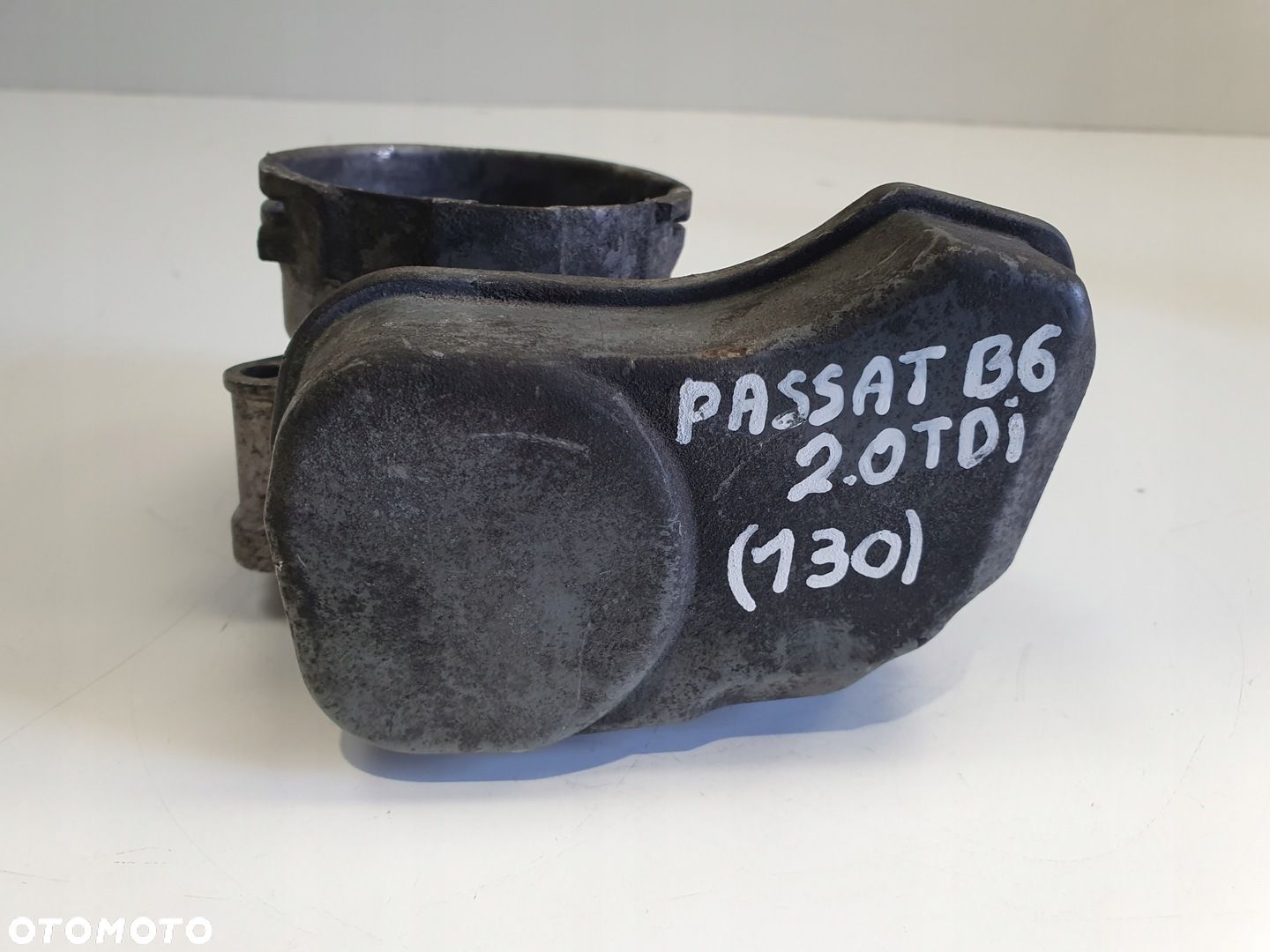 VW Passat B6 2.0 TDI PRZEPUSTNICA 03G128063B - 1