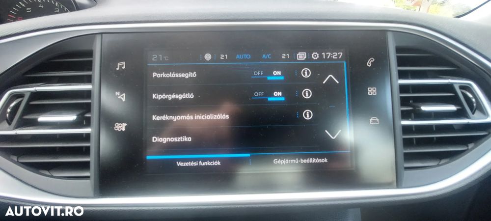 Peugeot 308 1.2 L PureTech Turbo Active - 12