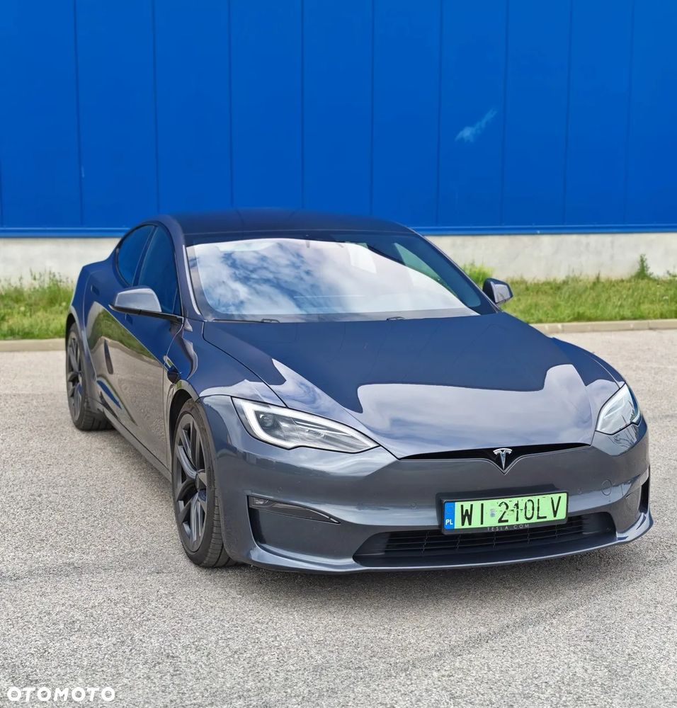 Tesla Model S Plaid - 4