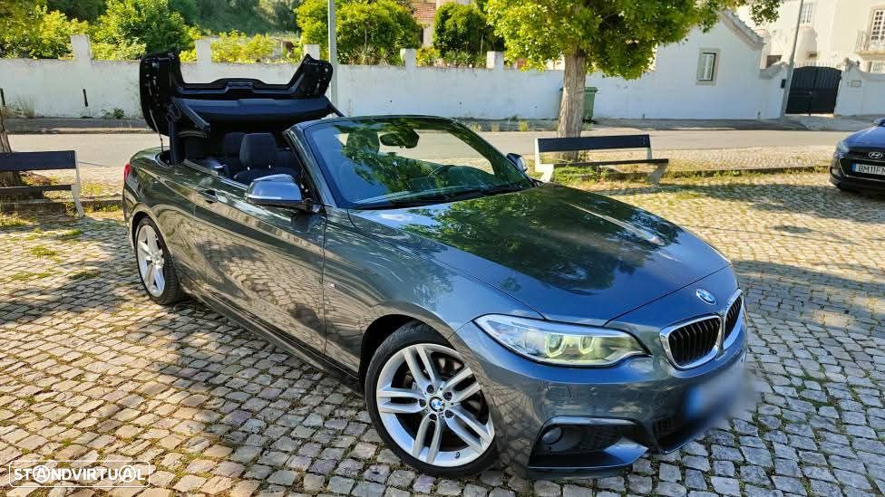 BMW 220 d Cabrio Pack M Auto - 4
