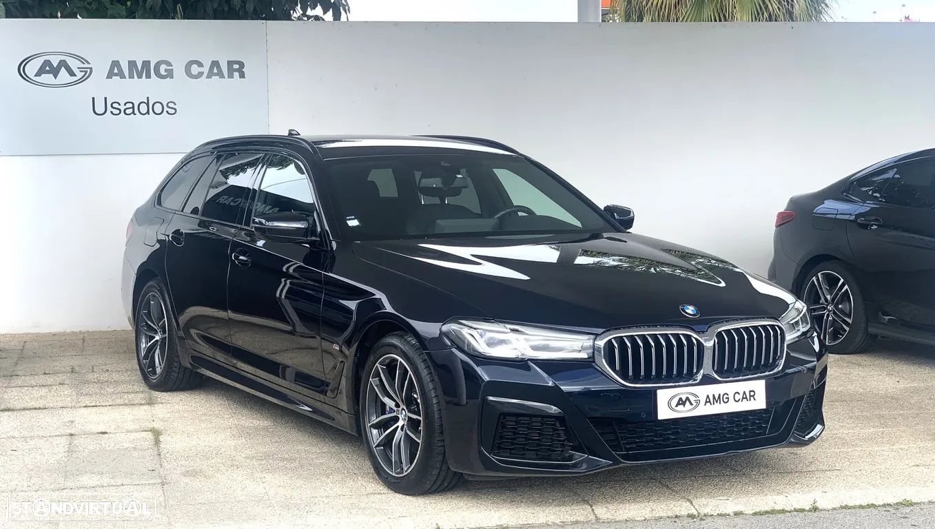 BMW 530 e Pack Desportivo M - 1