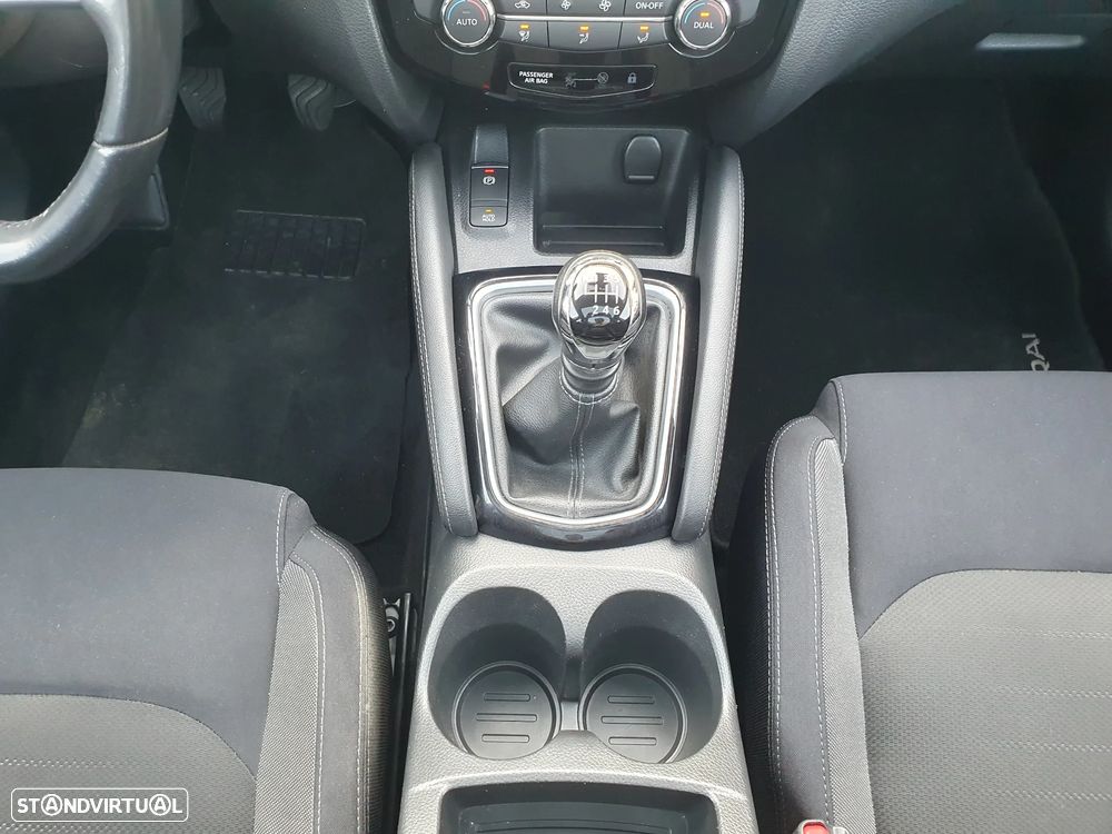 Nissan Qashqai 1.5 dCi 360 Pack S - 40