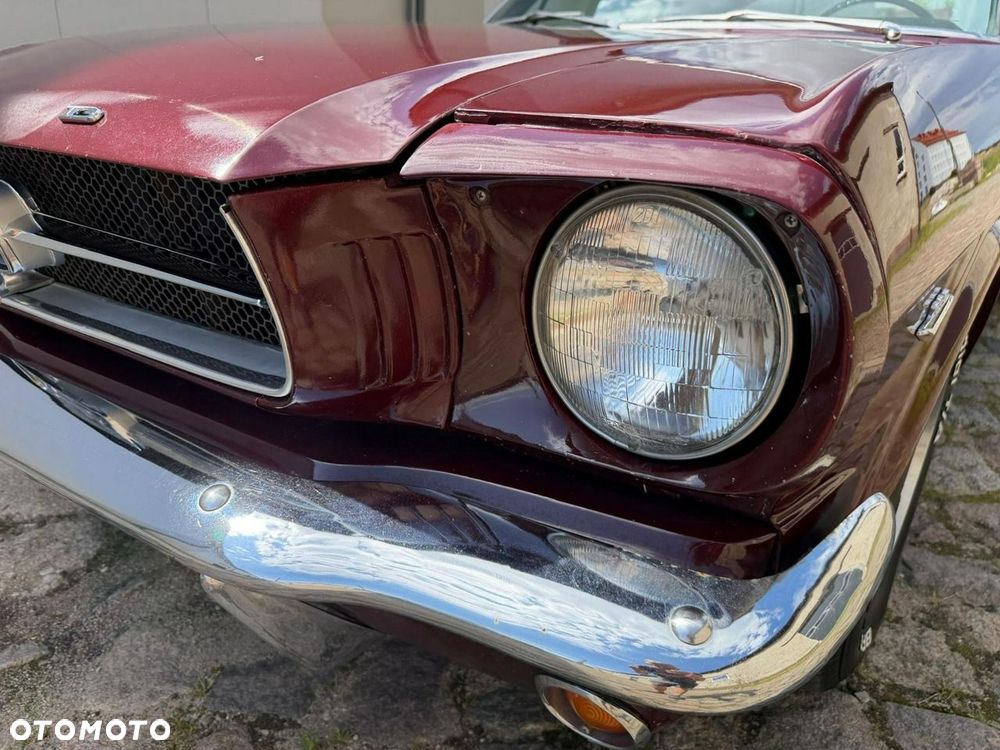 Ford Mustang - 10