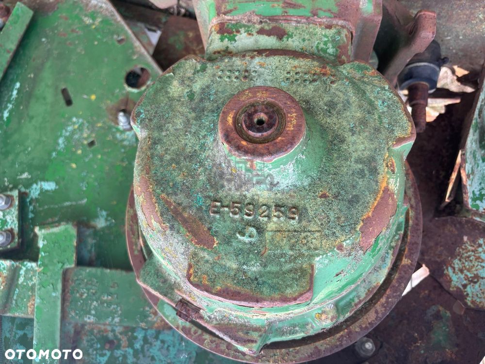 John Deere 220 710 820 1600 Napęd przekładni napędu kosy E-59259