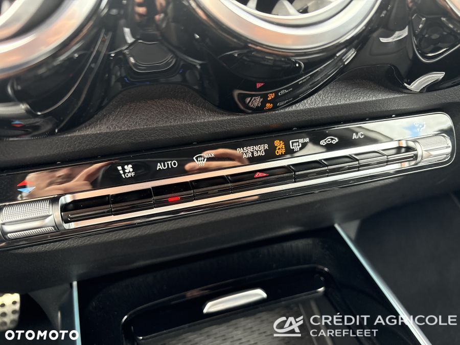 Mercedes-Benz GLB 200 d 4-Matic 8G-DCT - 30