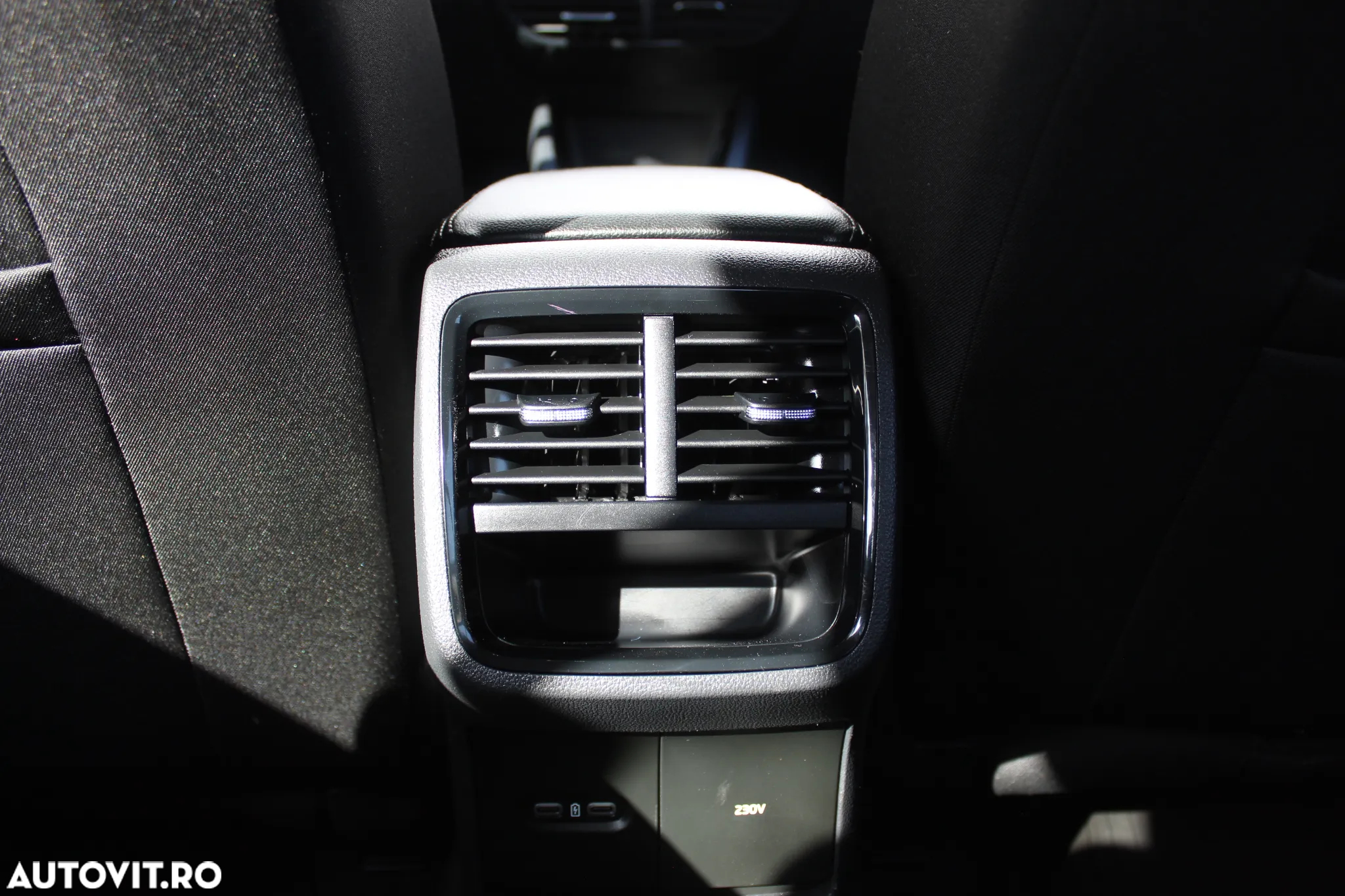 Skoda Octavia 2.0 TDI DSG Ambition - 20