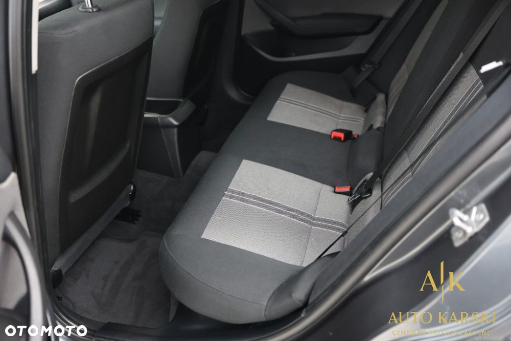 BMW X1 xDrive18d Sport Line - 37