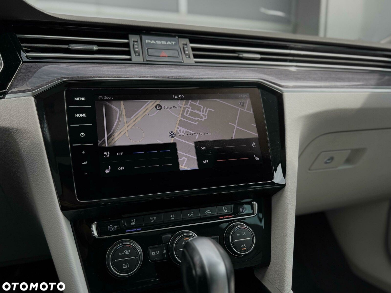 Volkswagen Passat - 32