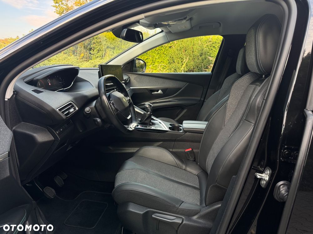 Peugeot 3008 1.5 BlueHDi GT S&S - 5