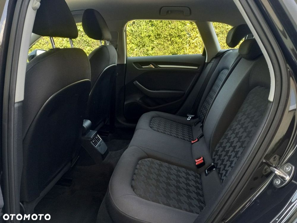 Audi A3 Sportback 1.6 TDI(clean diesel) Ambition - 27
