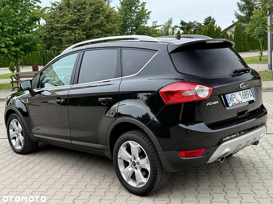 Ford Kuga 2.0 TDCi 2x4 Titanium - 10