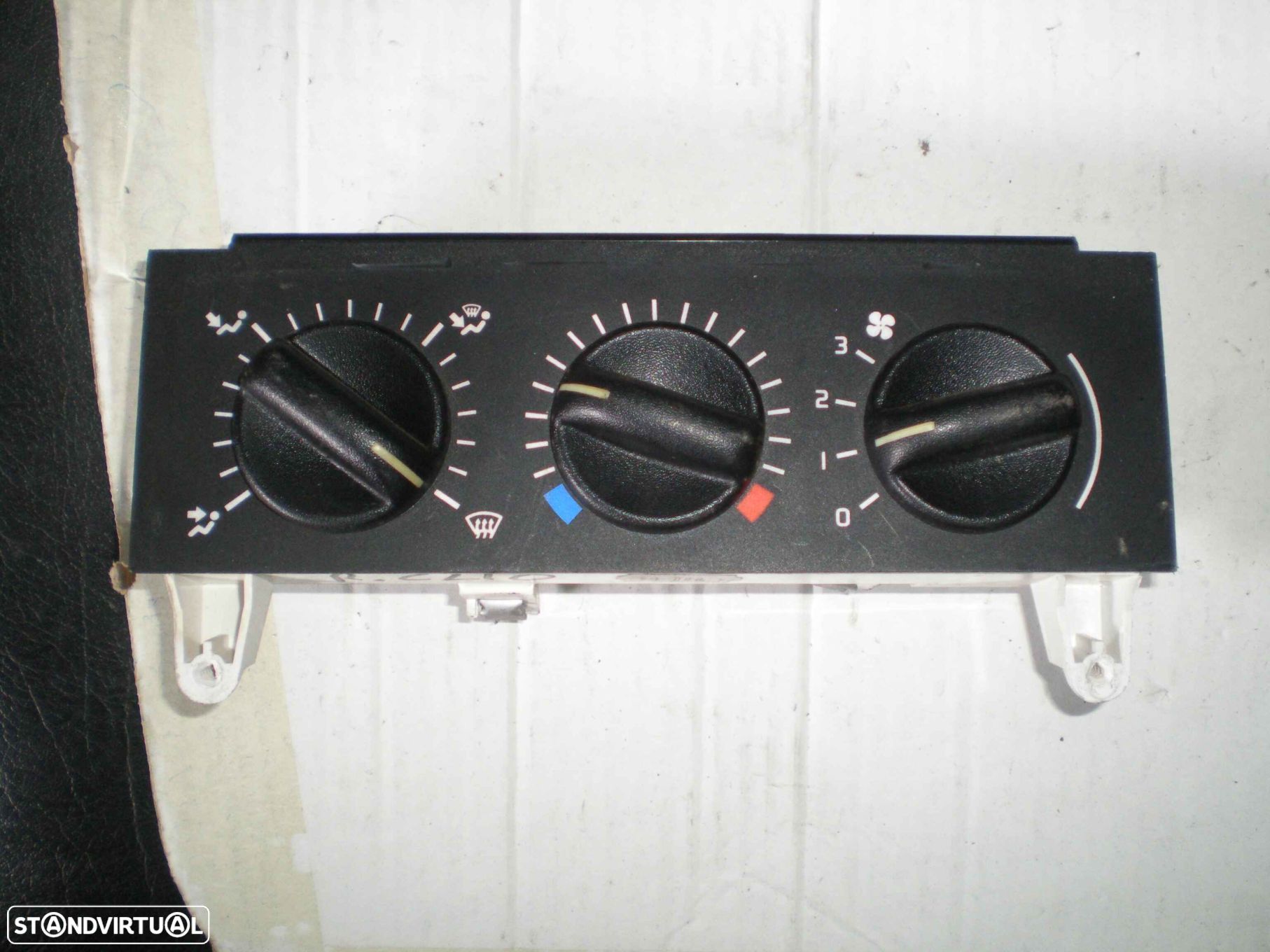 Comando Sofagem A36251169W RENAULT CLIO 1995 VALEO RENAULT 19 1995 RENAULT MASTER 2002 2.2DCI 90CV 2P BRANCO - 1