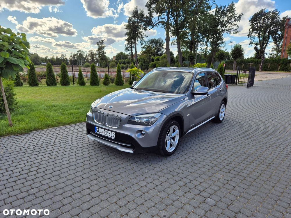 BMW X1 xDrive18d - 9