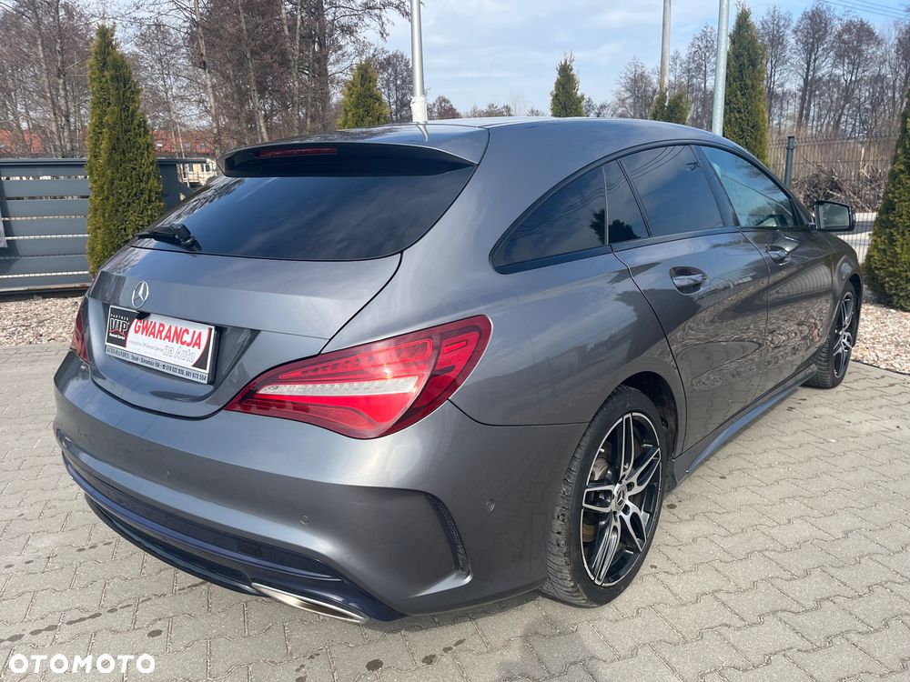 Mercedes-Benz CLA 180 Peak Edition - 23