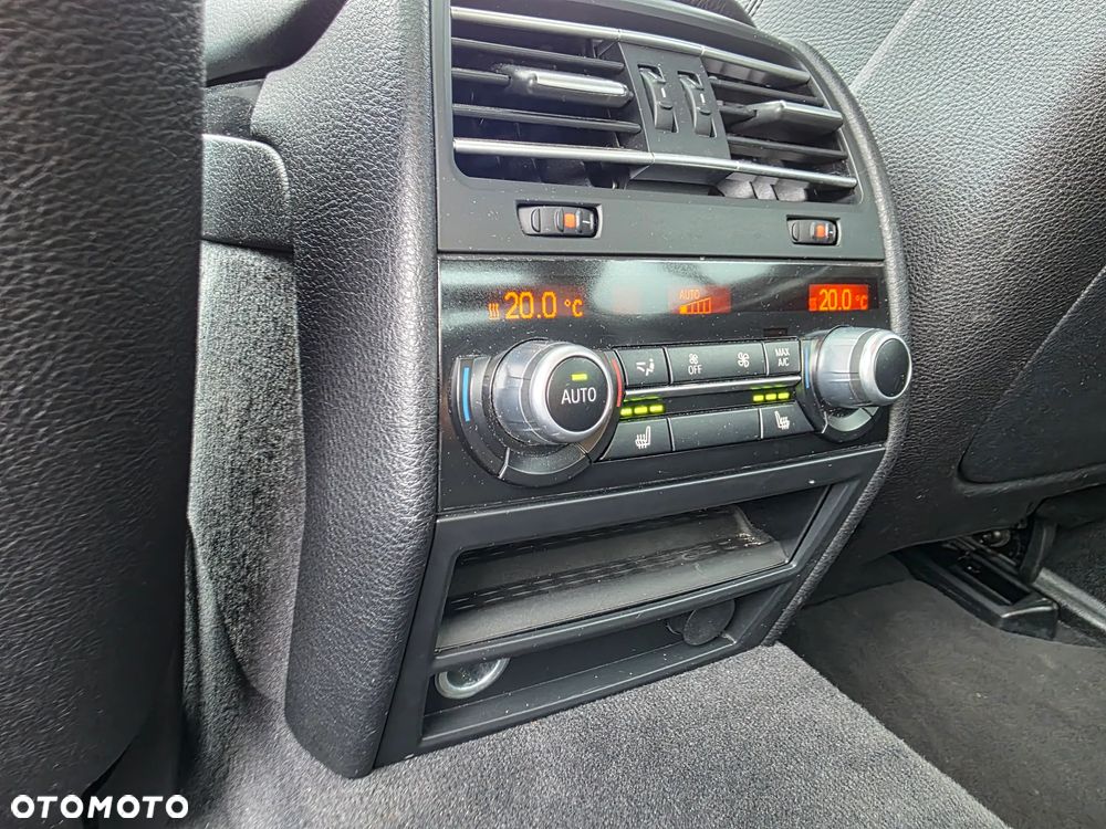 BMW Seria 7 740d xDrive - 17