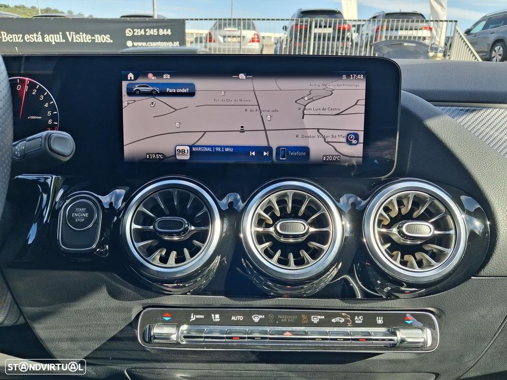 Mercedes-Benz GLA 250 e AMG Line - 21