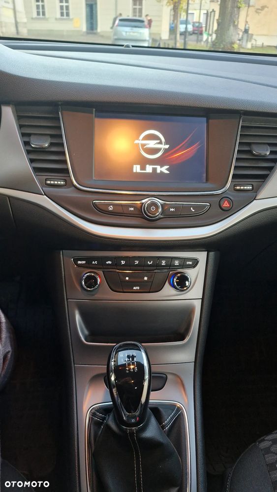 Opel Astra V 1.4 T Enjoy S&S - 9