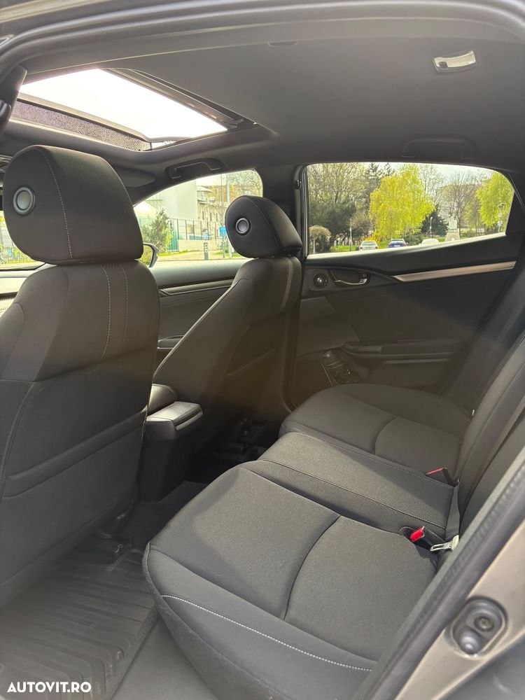 Honda Civic 1.5 VTEC Turbo CVT Sport Plus - 13