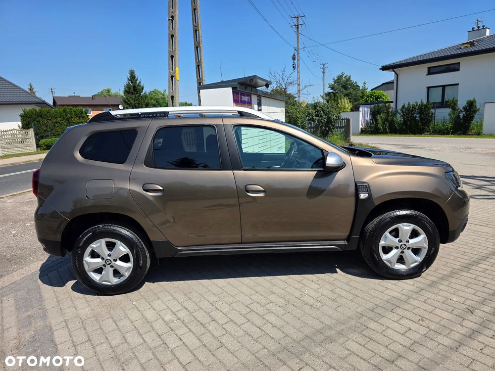Dacia Duster 1.6 16V 105 4x2 Essentiel - 37