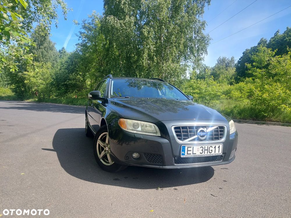Volvo V70 - 1