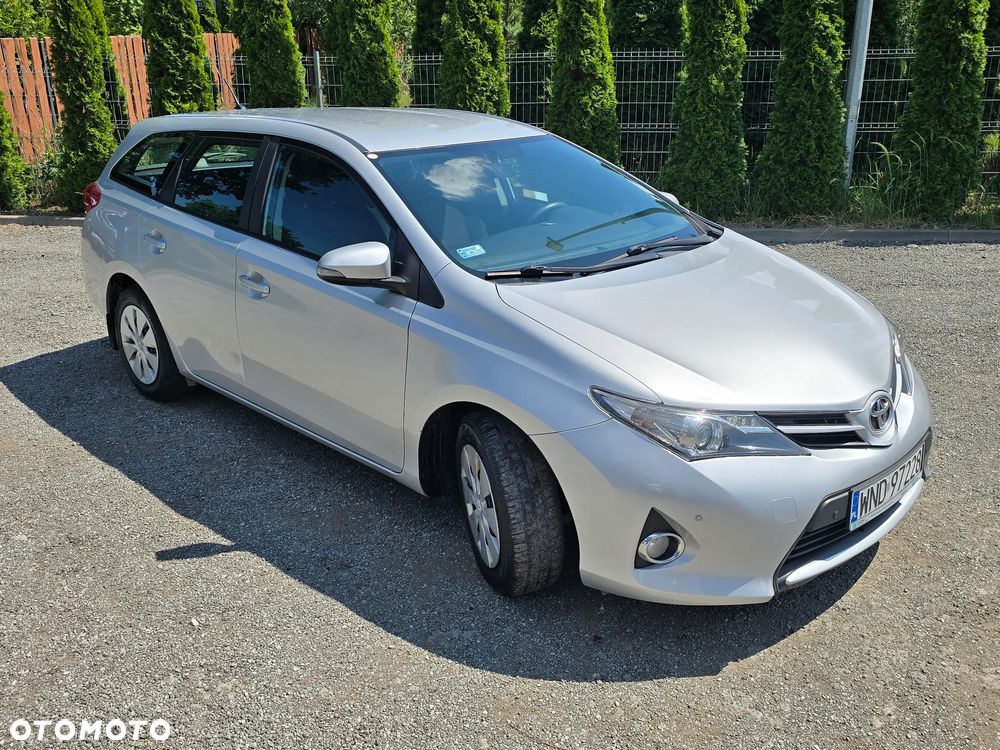 Toyota Auris - 8